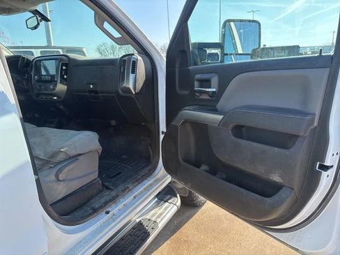 Used 2016 Chevrolet Silverado 2500 LT w/ LT Convenience Package image 23