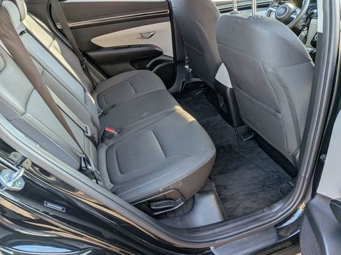 Used 2023 Hyundai Tucson SE image 34