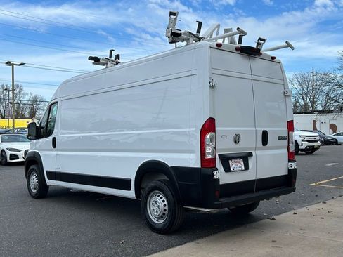 Used 2024 RAM ProMaster 2500 image 5