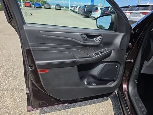 Used 2023 Ford Escape Active FWD image 15