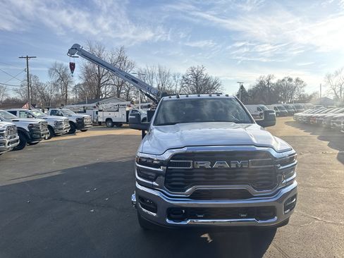 New 2026 RAM 3500 Tradesman image 18