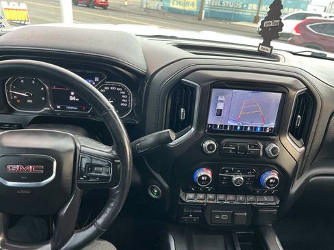 Used 2020 GMC Sierra 3500 AT4 w/ AT4 Premium Package AWD/4WD image 12