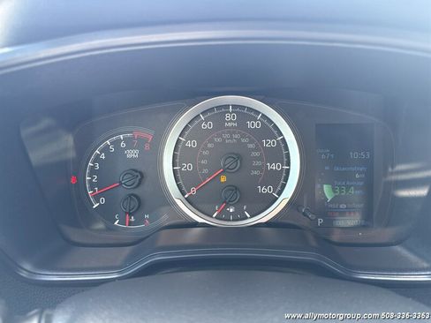 Used 2021 Toyota Corolla SE FWD image 19