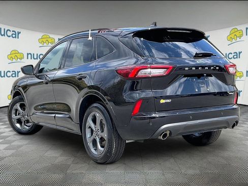 Used 2024 Ford Escape ST-Line w/ Tech Pack #1 AWD/4WD image 4