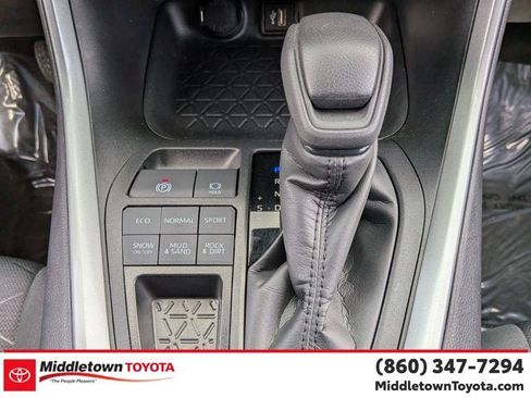 Certified 2025 Toyota RAV4 XLE AWD/4WD image 27