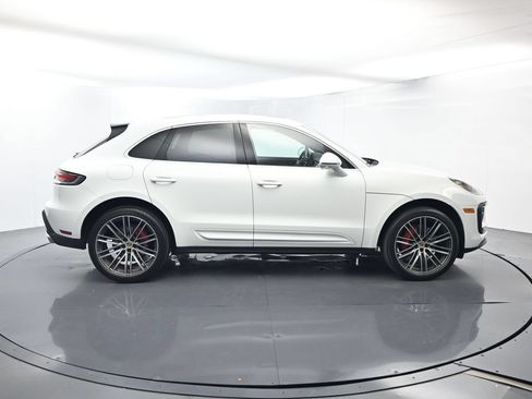 Certified 2024 Porsche Macan S AWD/4WD image 16