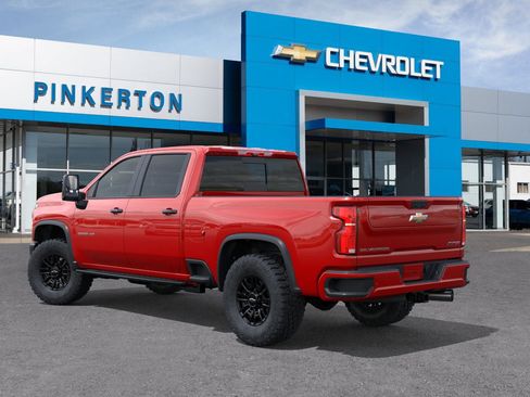 New 2026 Chevrolet Silverado 2500 ZR2 image 4