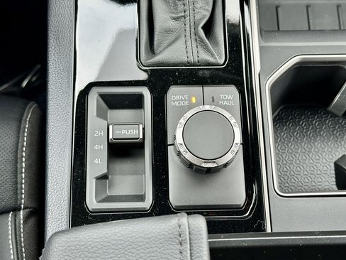 New 2026 Toyota Tundra SR5 image 25