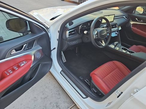 Certified 2026 Genesis G70 3.3T Sport Prestige RWD image 10