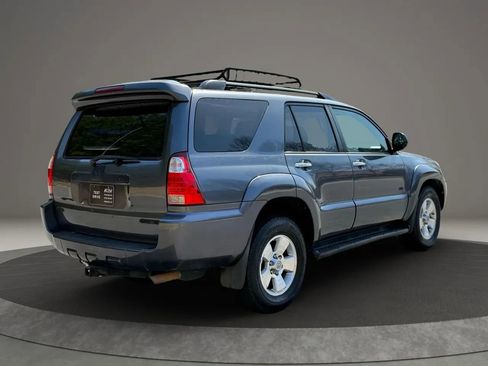 Used 2007 Toyota 4Runner SR5 image 4
