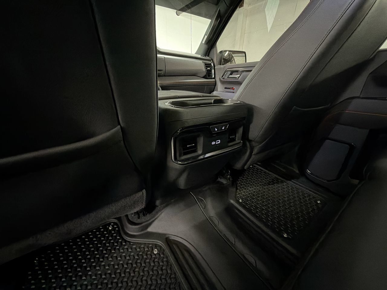 Certified 2025 GMC Sierra 1500 AT4 w/ AT4 Premium Package AWD/4WD image 22