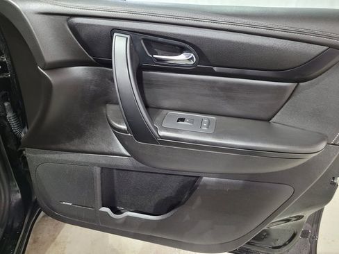 Used 2016 Chevrolet Traverse LT w/ Traveler's Package image 55