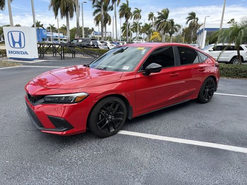 Used 2024 Honda Civic Sport image 4