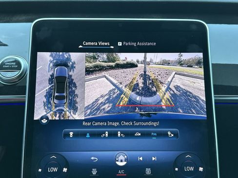 Used 2023 Mercedes-Benz S 500 S 500 image 21