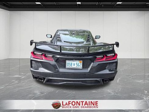 Used 2024 Chevrolet Corvette Stingray Coupe w/ 1LT RWD image 4