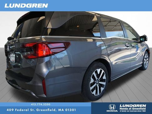 Used 2025 Honda Odyssey EX-L image 9