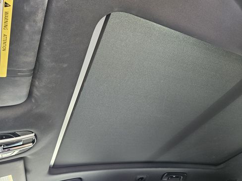 Used 2020 Porsche Cayenne image 40