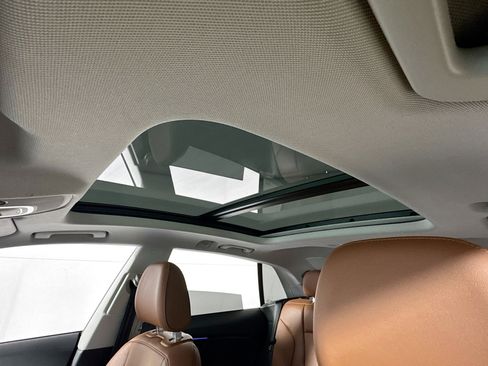 Used 2022 Audi Q8 Premium Plus w/ Premium Plus Package image 6