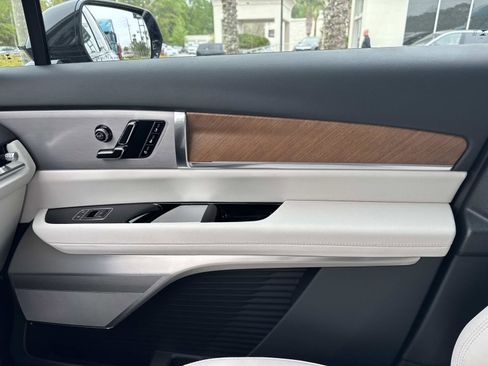 New 2026 Cadillac Vistiq Sport AWD/4WD image 22