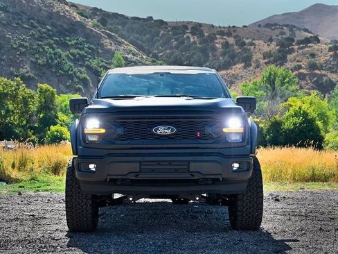 Used 2025 Ford F150 XLT w/ Equipment Group 303A High AWD/4WD image 9