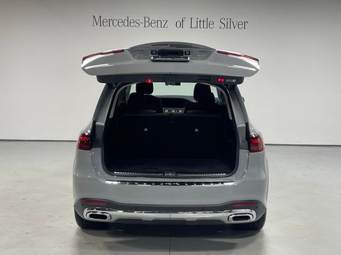 Used 2026 Mercedes-Benz GLS 450 4MATIC image 5