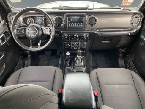 Used 2023 Jeep Gladiator Sport AWD/4WD image 10