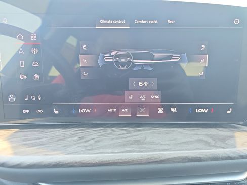 Used 2025 Audi Q5 Premium w/ Convenience Package AWD/4WD image 19