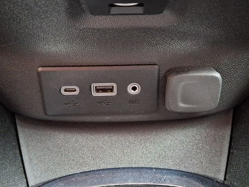Used 2024 Chevrolet Malibu LT FWD image 23