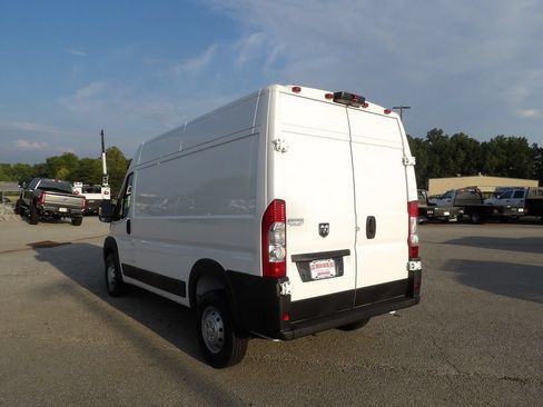 Used 2021 RAM ProMaster 1500 FWD image 5