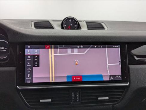 Used 2019 Porsche Cayenne image 27