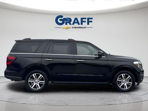 Used 2024 Ford Expedition Limited AWD/4WD image 9