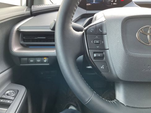 Used 2024 Toyota Prius XLE image 22