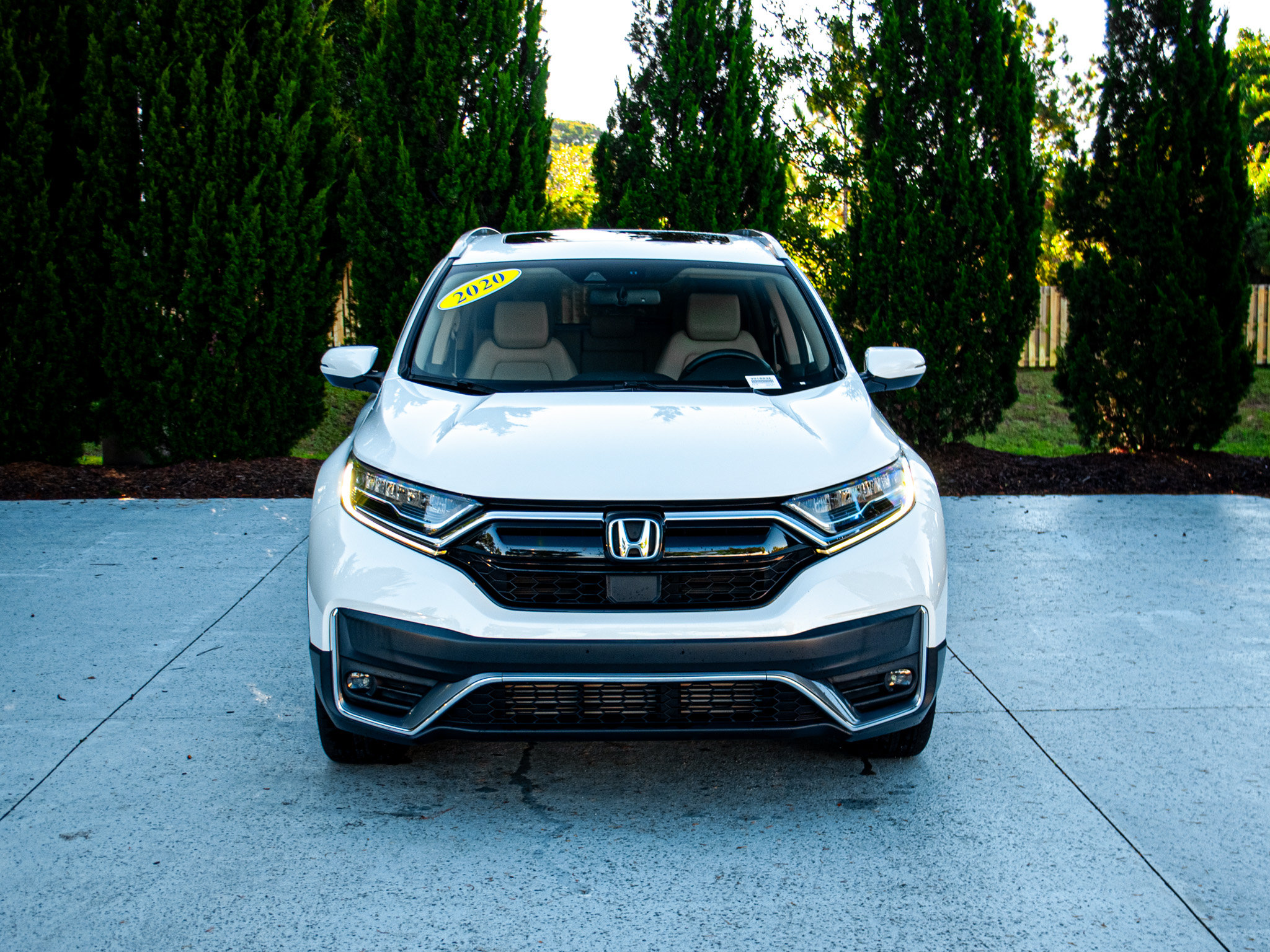Used 2020 Honda CR-V Touring image 3