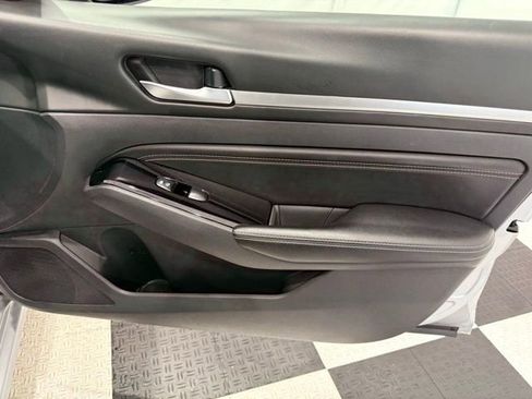 Used 2021 Nissan Altima 2.5 SV image 20