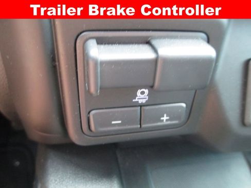 Used 2021 GMC Sierra 1500 AT4 w/ AT4 Value Package AWD/4WD image 24