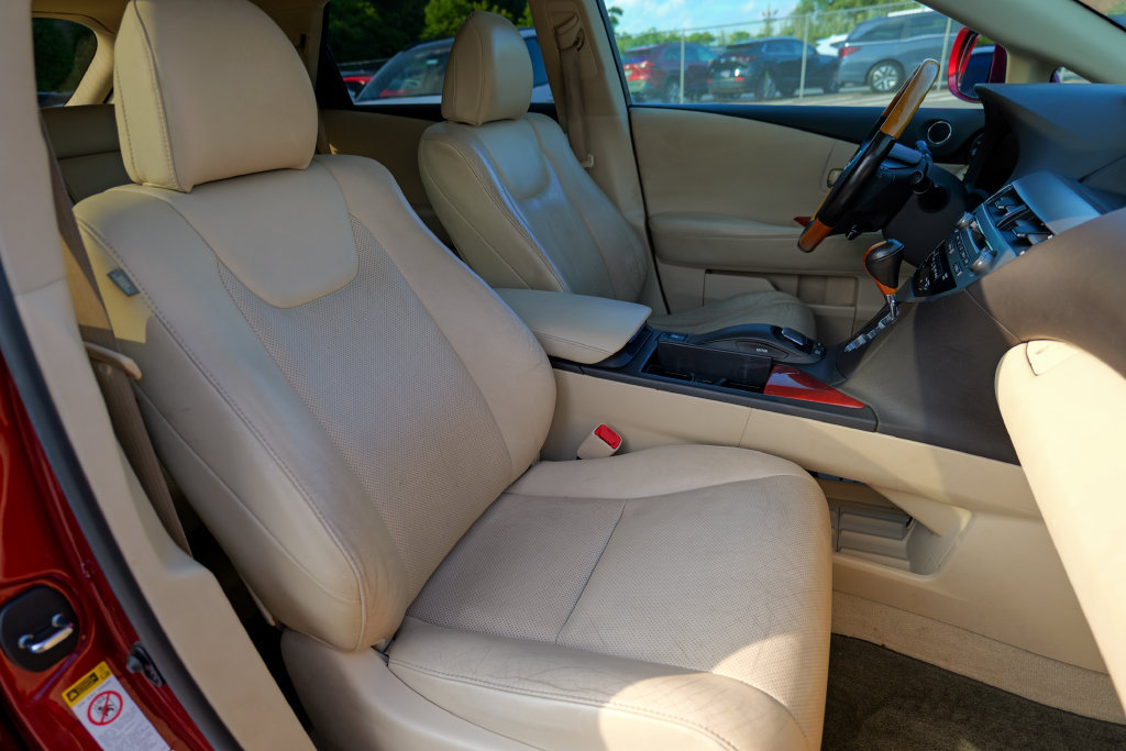 Used 2011 Lexus RX 350 AWD w/ Premium Pkg image 37