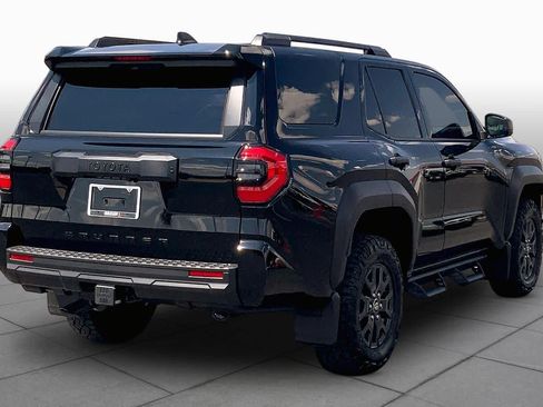 Used 2026 Toyota 4Runner SR5 AWD/4WD image 13