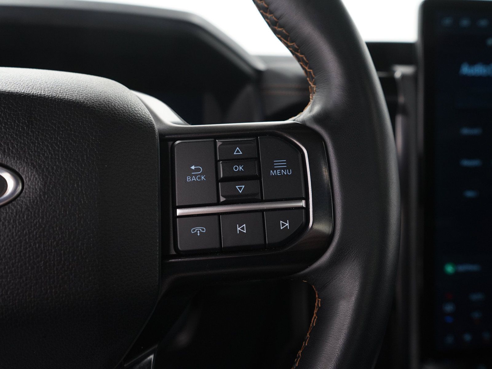 Used 2024 Ford Expedition Max Platinum AWD/4WD image 31