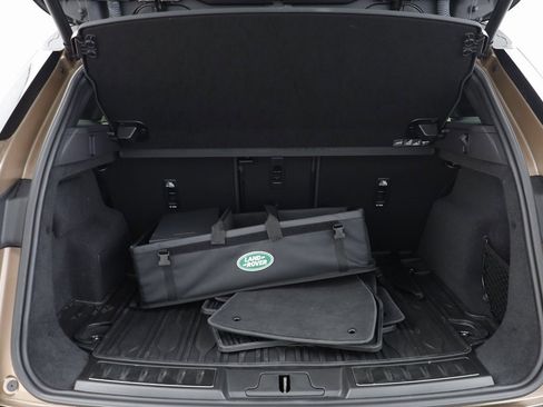 New 2026 Land Rover Range Rover Evoque Dynamic SE image 18