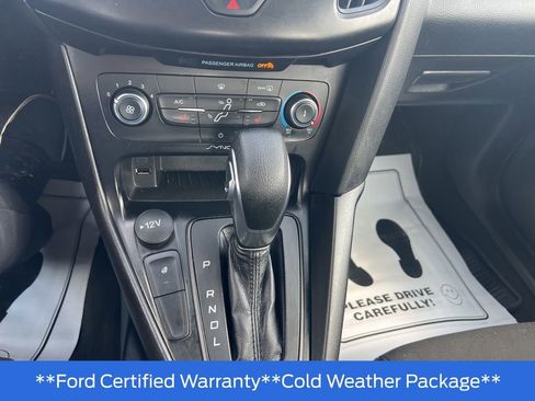 Used 2018 Ford Focus SE w/ Cold Weather Package FWD image 21