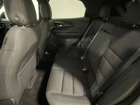 Used 2023 Chevrolet TrailBlazer RS image 18