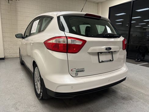 Used 2015 Ford C-MAX Energi SEL w/ Equipment Group 302A image 41