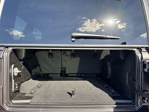 New 2026 Jeep Wrangler Sport S image 28