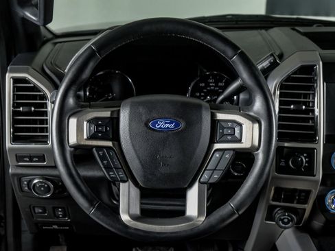 Used 2021 Ford F350 Platinum w/ Tremor Off-Road Package AWD/4WD image 16