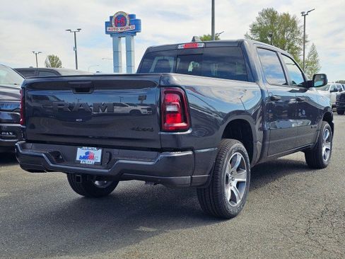 New 2026 RAM 1500 Express AWD/4WD image 7
