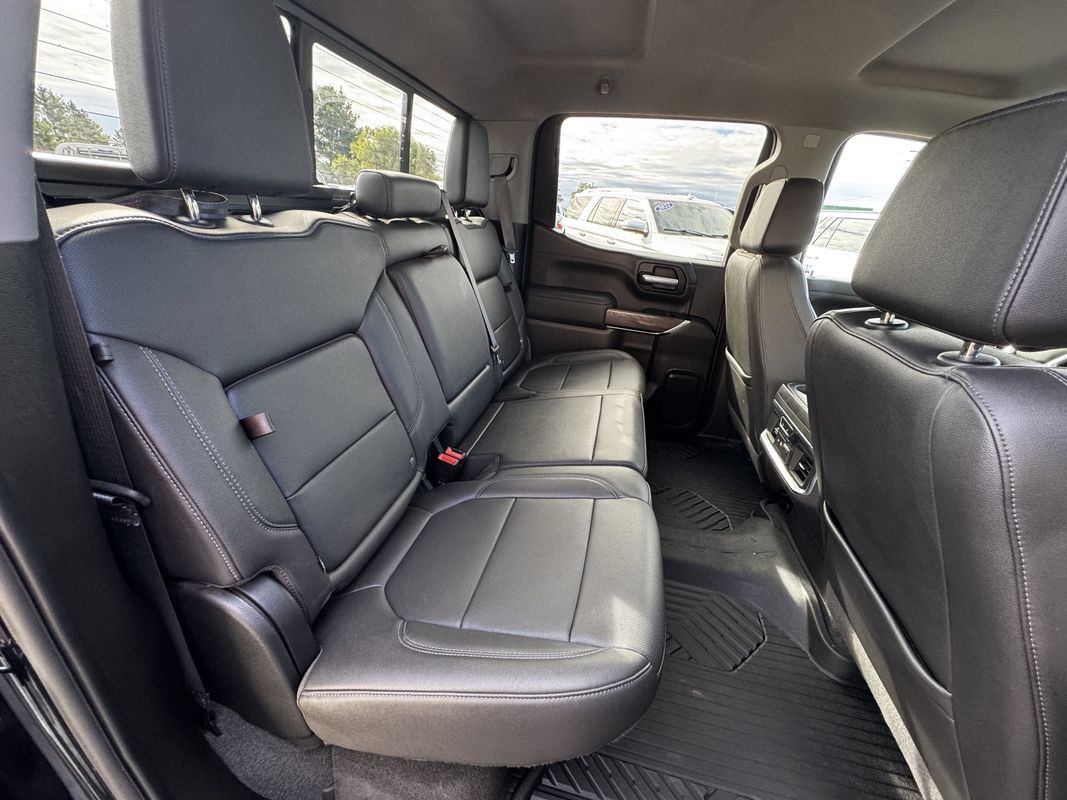 Used 2021 Chevrolet Silverado 1500 LTZ AWD/4WD image 33
