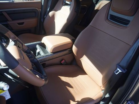 New 2026 Land Rover Defender 110 OCTA image 20