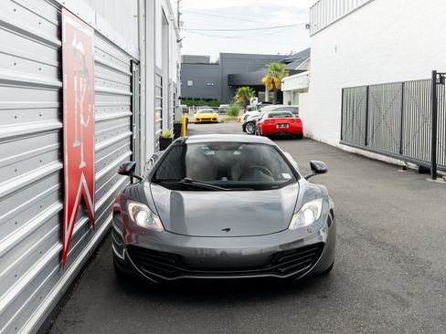 Used 2012 McLaren MP4-12C Coupe RWD image 30