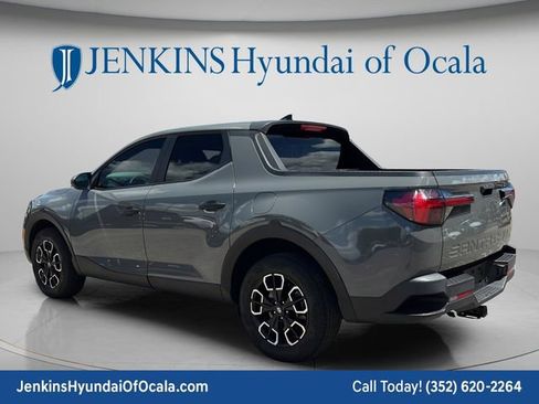 Certified 2022 Hyundai Santa Cruz SEL FWD image 5