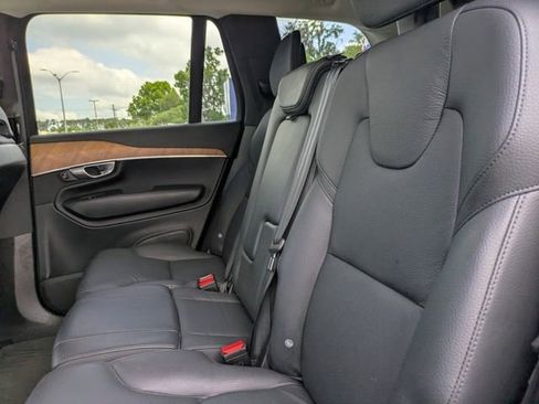 Certified 2023 Volvo XC90 B5 Plus w/ Protection Package Premier AWD/4WD image 19